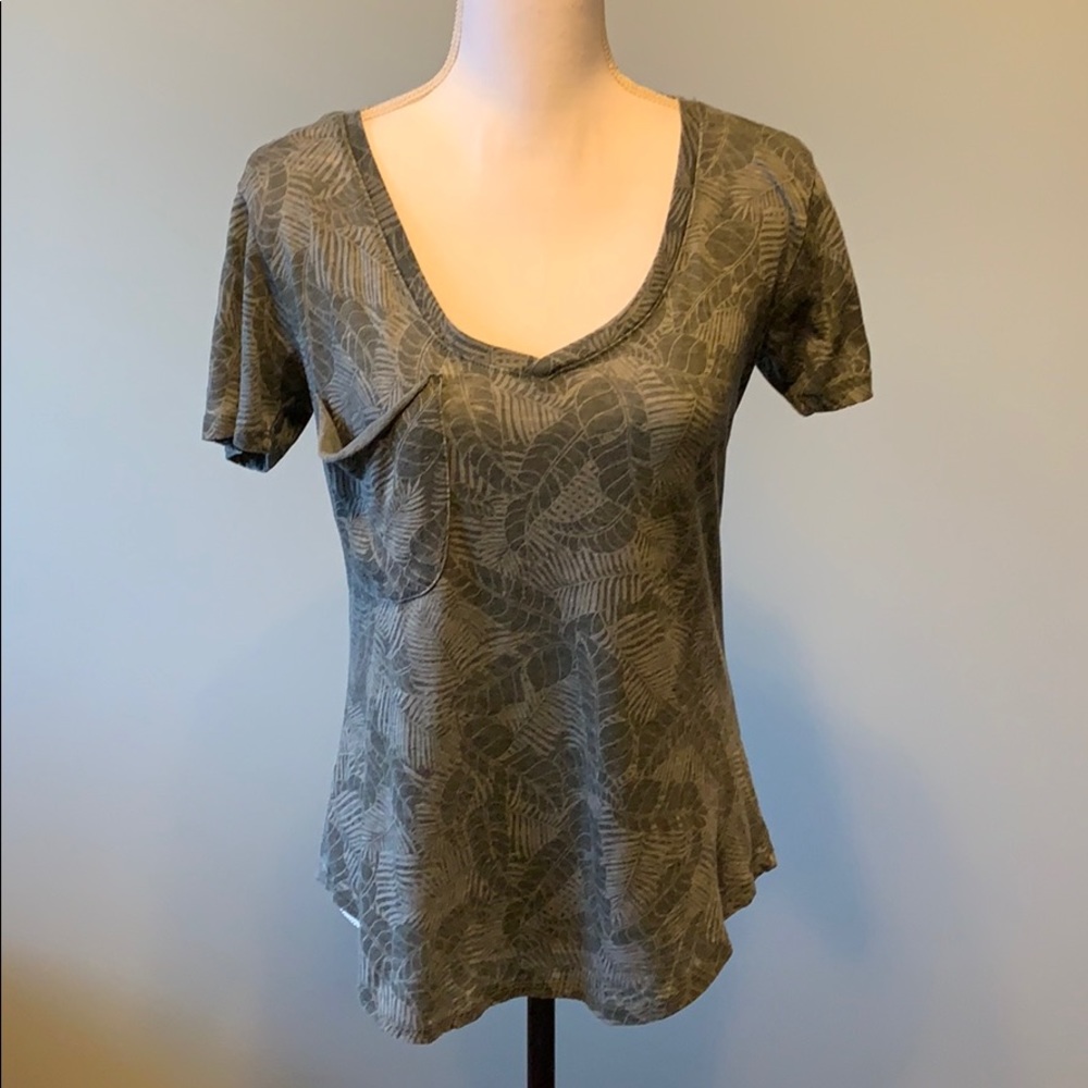 White Crow V-neck Tee